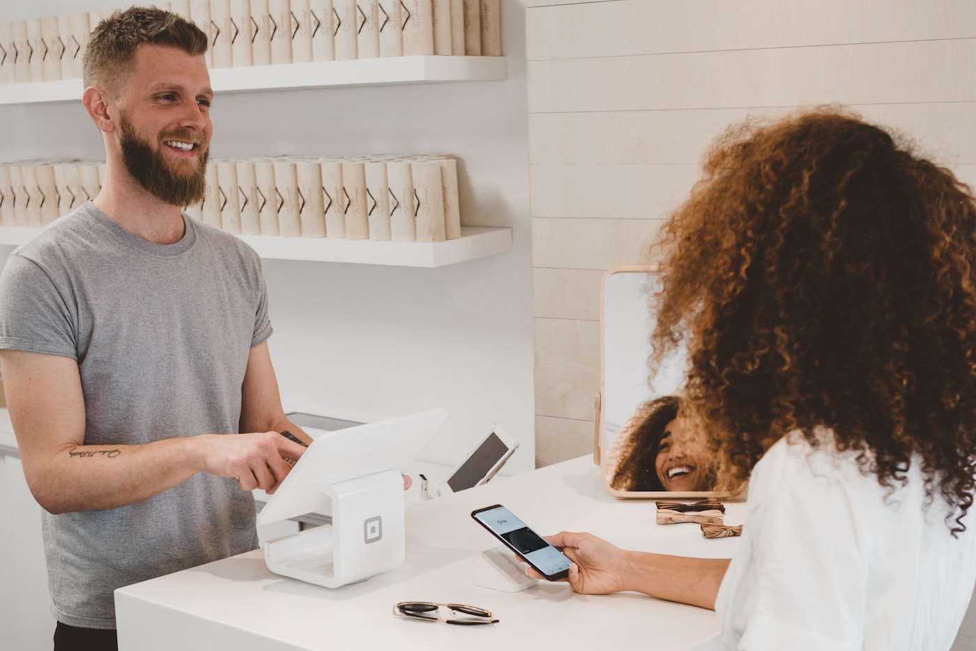 DTC e-commerce 24/7 support case study